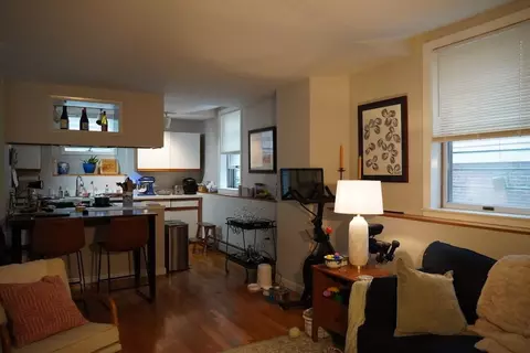 3 Bartlett St, Boston, MA 02129