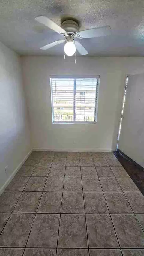 5683 Park Pl, Chino, CA 91710