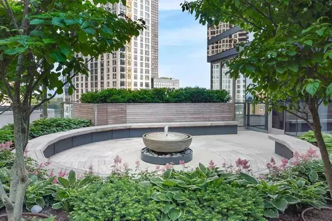 545 N Mcclurg Ct, Chicago, IL 60611 photo 36