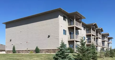 2200 33rd St NW, Minot, ND 58703 photo 18