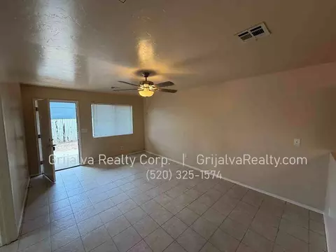220 W Roger Rd, Tucson, AZ 85705