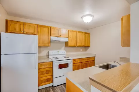 2220 97th St S, Tacoma, WA 98444