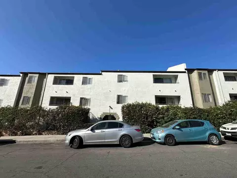 1330 Eureka St, San Diego, CA 92110