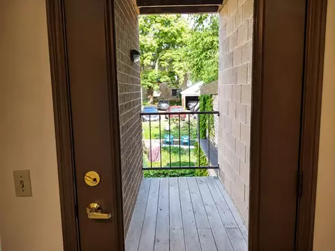 404 E Wilson St, Madison, WI 53703