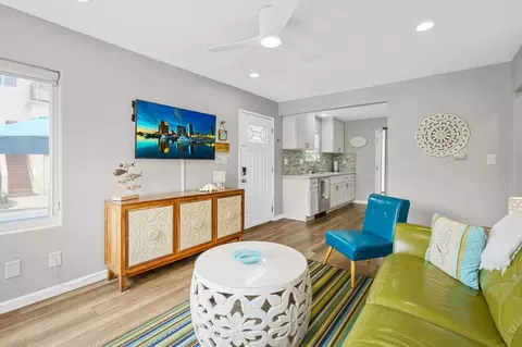 San Luis Obispo Pl, San Diego, CA 92109