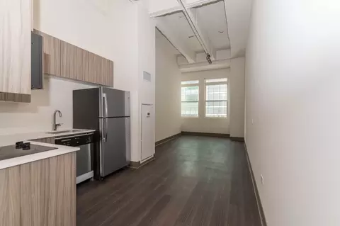 820 S Michigan Ave, Chicago, IL 60605