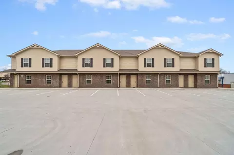 931 Professional Park Dr, Clarksville, TN 37040