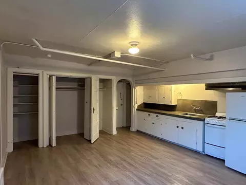 711 SE 11th Ave, Portland, OR 97214