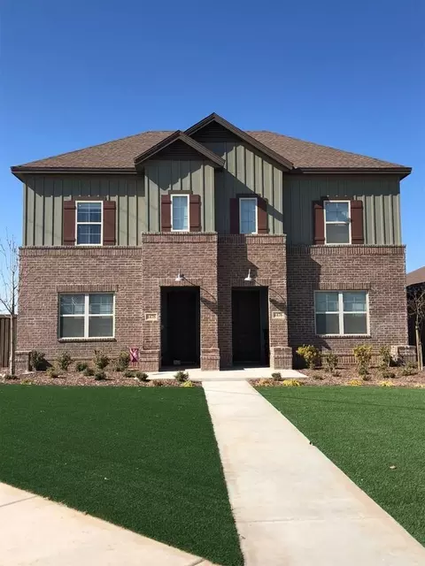 121 St 121st Ln, Lubbock, TX 79424
