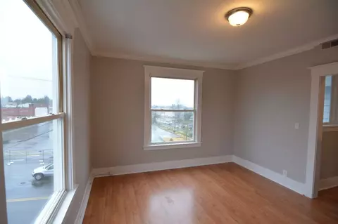 1002 Earnest S Brazill St, Tacoma, WA 98405