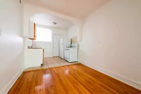 7354 S Dorchester Ave, Chicago, IL 60619