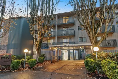 1818 E Fourth Plain Blvd, Vancouver, WA 98661