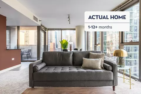 210 N Wells St, Chicago, IL 60606