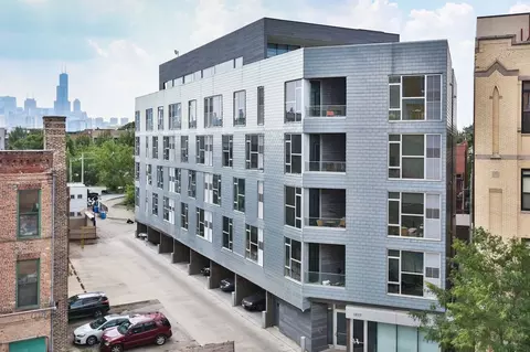 1515 W Haddon Ave, Chicago, IL 60642