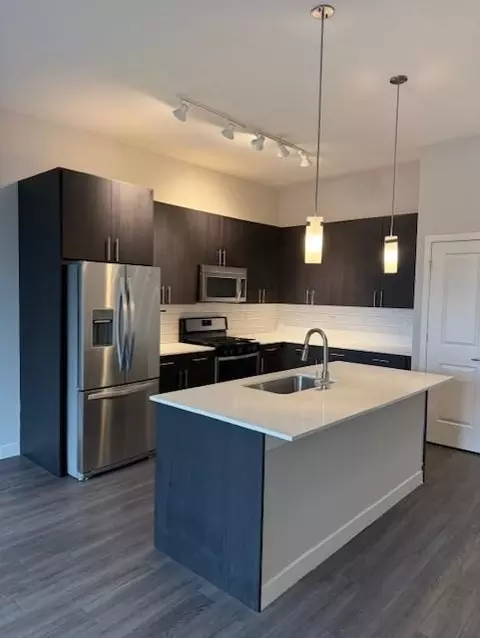 15 Parkway North Blvd, Deerfield, IL 60015