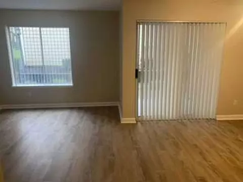 4400 SE Naef Rd, Oak Grove, OR 97267