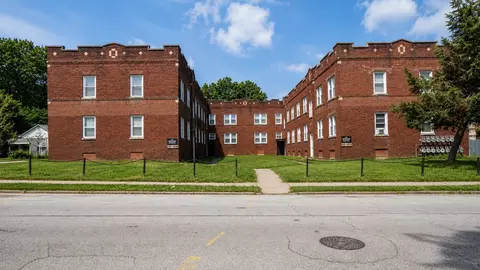 648 S 37th St, Louisville, KY 40211