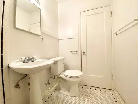 508 Summit Ave E, Seattle, WA 98102 photo 11