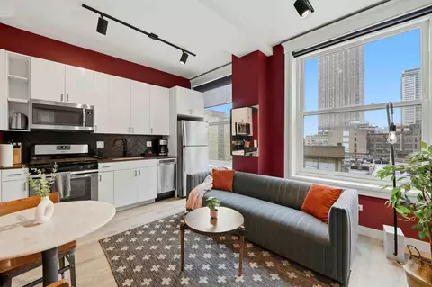 417 S Dearborn St, Chicago, IL 60605