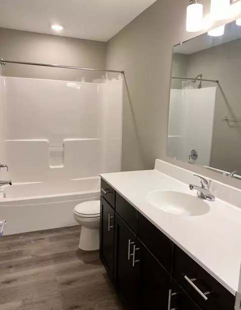 400 Western Cir, Watkins, MN 55389