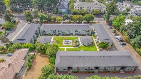 441 SE 111th Ave, Portland, OR 97216
