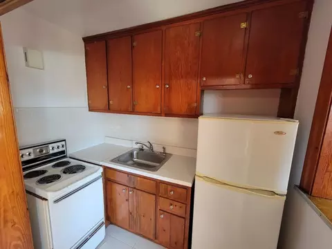 1315 N Elm St, Greensboro, NC 27401