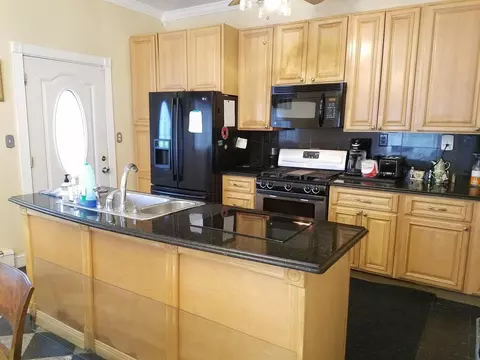 14 Hillside St, Roxbury Crossing, MA 02120
