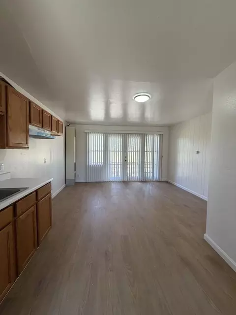 137 Kahle Dr, Stateline, NV 89449