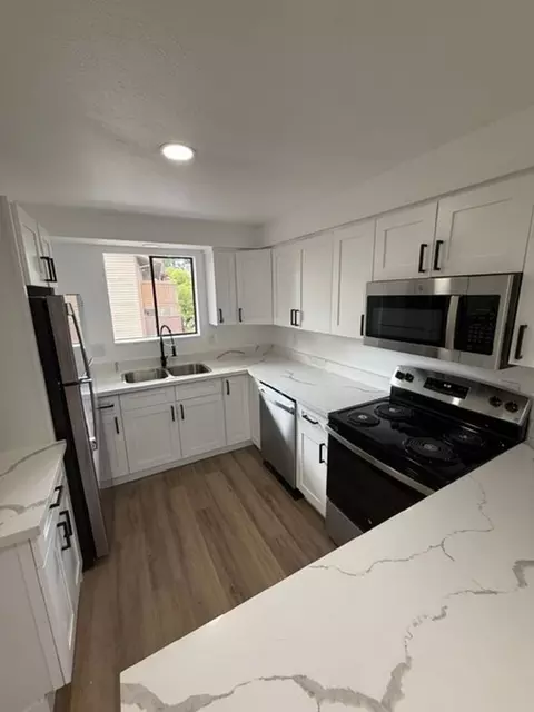 2517 Howard Ave, Everett, WA 98203