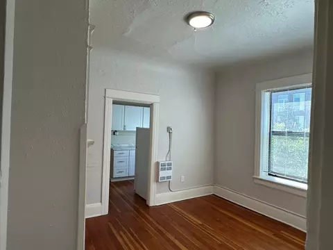 629 SE Morrison St, Portland, OR 97214