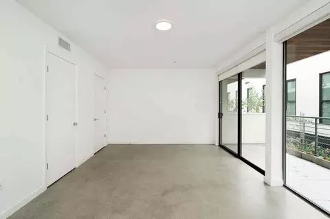 2409 Griffith Park Blvd, Los Angeles, CA 90039