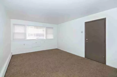 14122 S School St, Riverdale, IL 60827 photo 2
