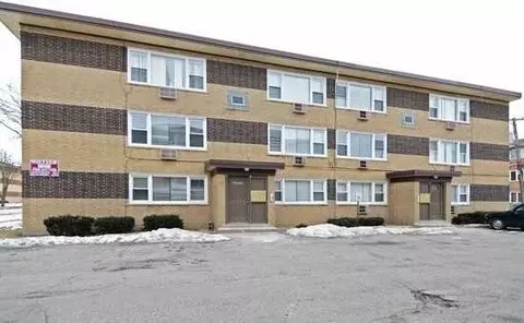 14122 S School St, Riverdale, IL 60827