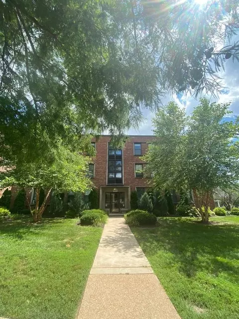 6244 Oakland Ave, Saint Louis, MO 63139