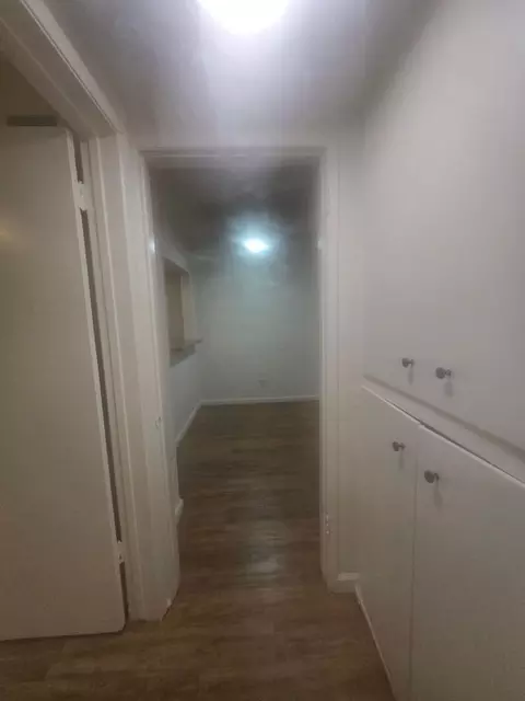 322 N Isabel St, Glendale, CA 91206 photo 3