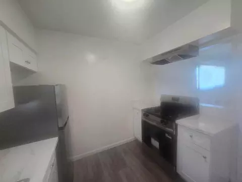 322 N Isabel St, Glendale, CA 91206 photo 9