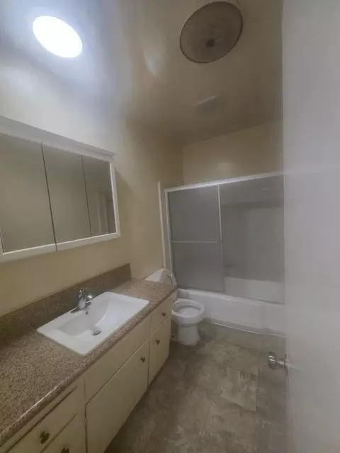 322 N Isabel St, Glendale, CA 91206 photo 5