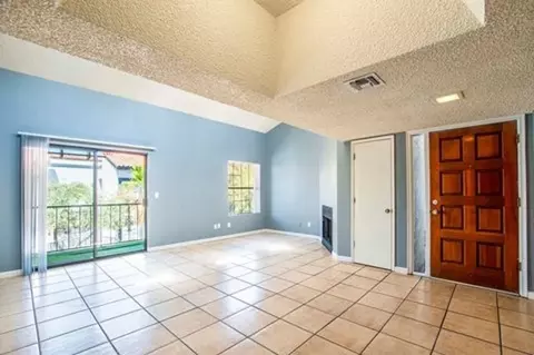 331 W Pastime Rd, Tucson, AZ 85705
