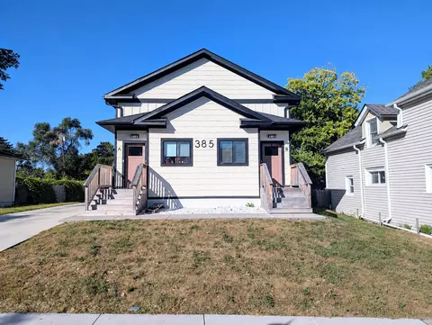 385 Clinton Ave, Saint Paul, MN 55107