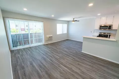 4444 Ensign Ave, Los Angeles, CA 91602