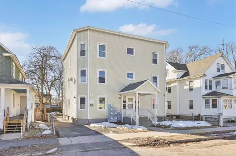 106 Malden St, Springfield, MA 01108