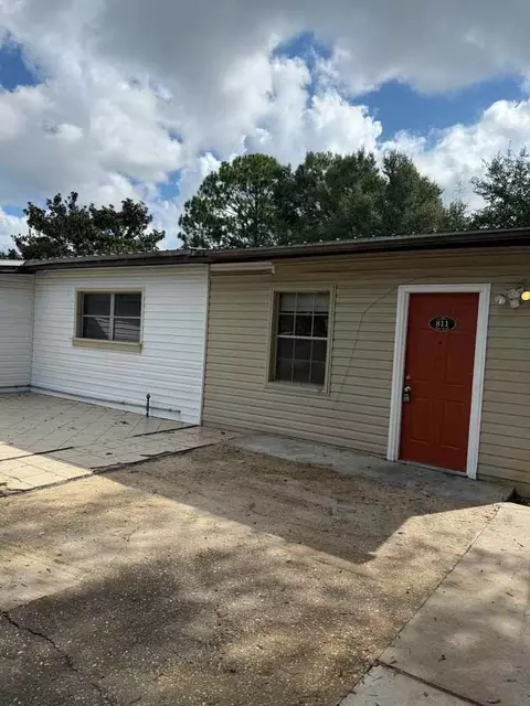 811 Patio Rd, Fort Walton Beach, FL 32547