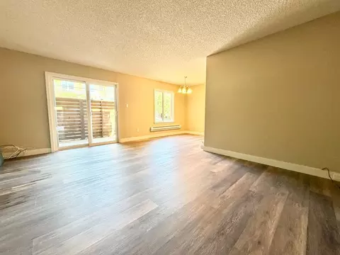2712 Flores St, San Mateo, CA 94403
