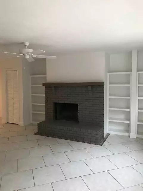 32303 Pullen Rd, Tallahassee, FL 32303 photo 2