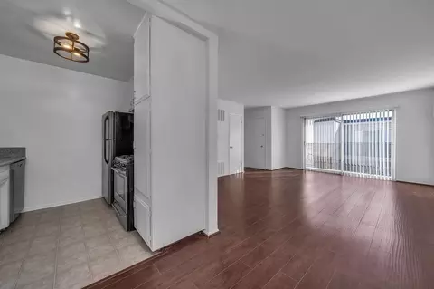 1035 N Stanley Ave, West Hollywood, CA 90046