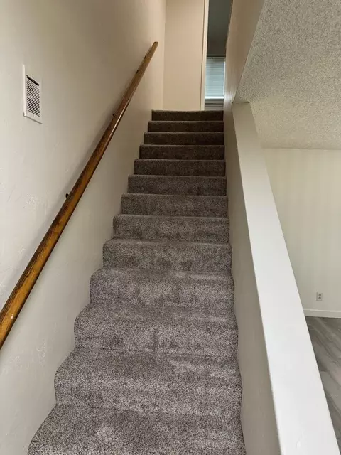 1247 W 8th Ave, Eugene, OR 97402 photo 7