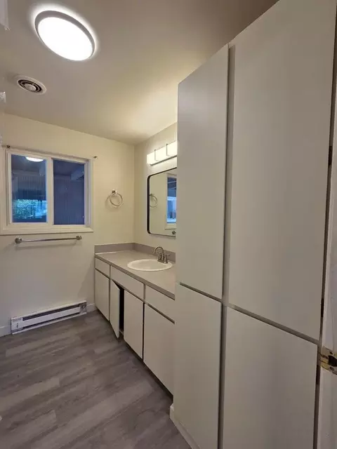 1247 W 8th Ave, Eugene, OR 97402 photo 9