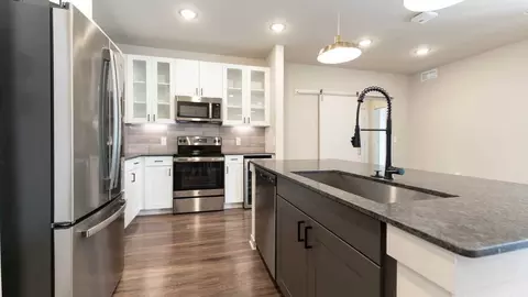 4501 State Highway 360, Grapevine, TX 76051 photo 6