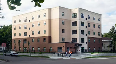 2140 Grand Ave, Saint Paul, MN 55105