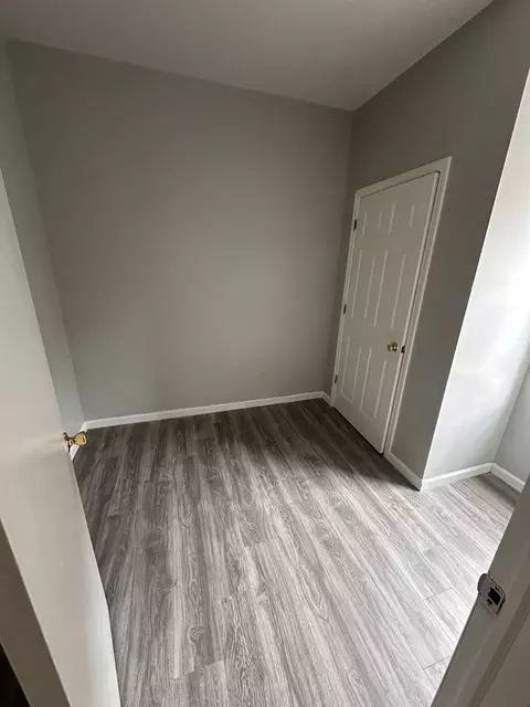 102 Beech St, Paterson, NJ 07501